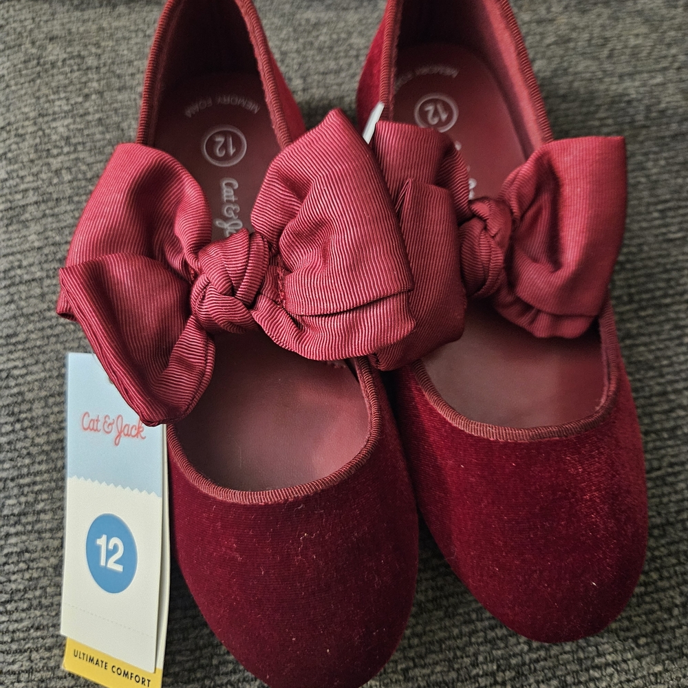 Cat & Jack Burgundy Velvet Bow Mary Jane Shoes
